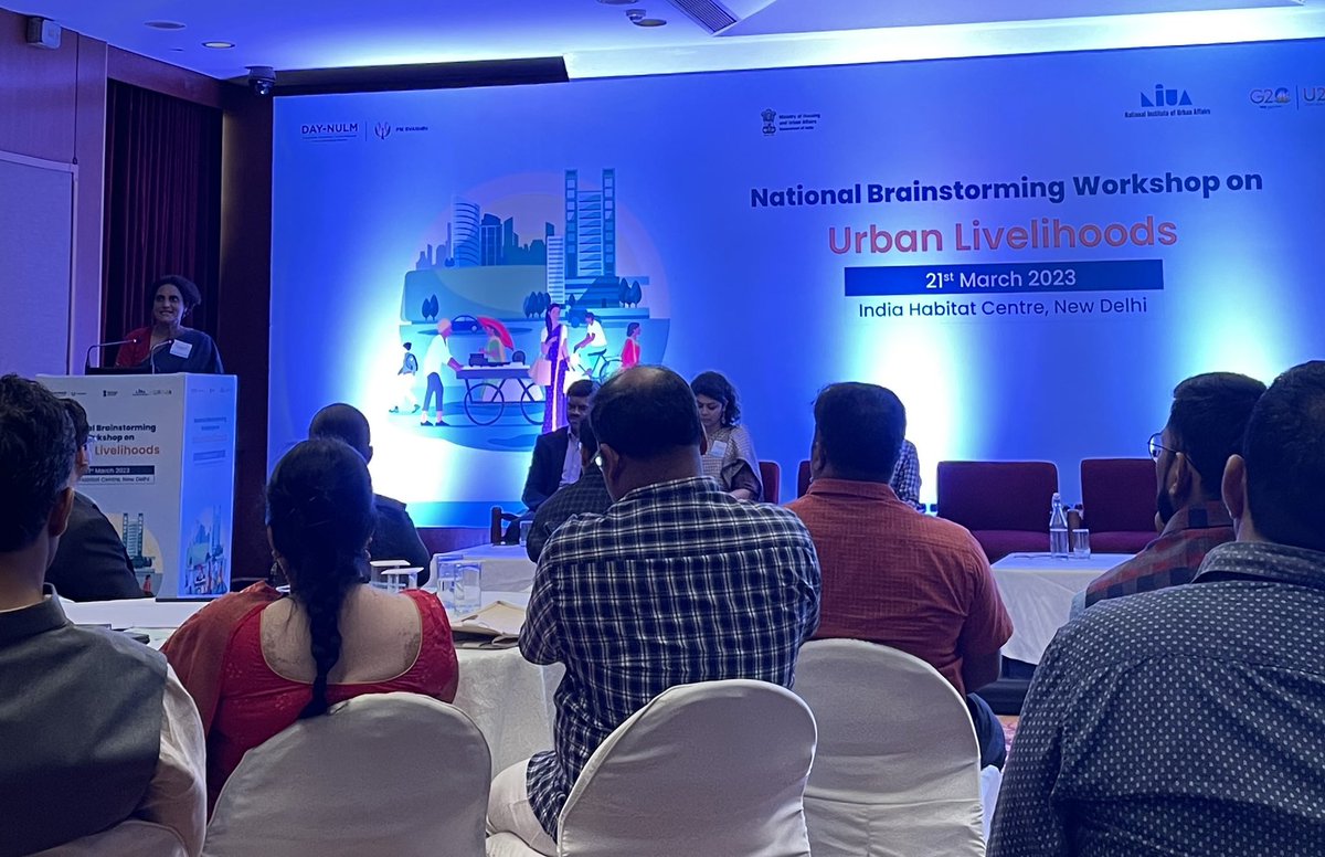 ccsindia's tweet photo. 💬 @ccsindia was invited by @NULM_MoHUA to present &amp; moderate at the National #Workshop on Urban #Livelihoods, 2023 on the theme "Support to Urban Street Vendors."
We look forward to working with other #stakeholders on submitting a #strategy paper to @MoHUA_India.

#CCSIndia https://t.co/O8h2ik7qRT