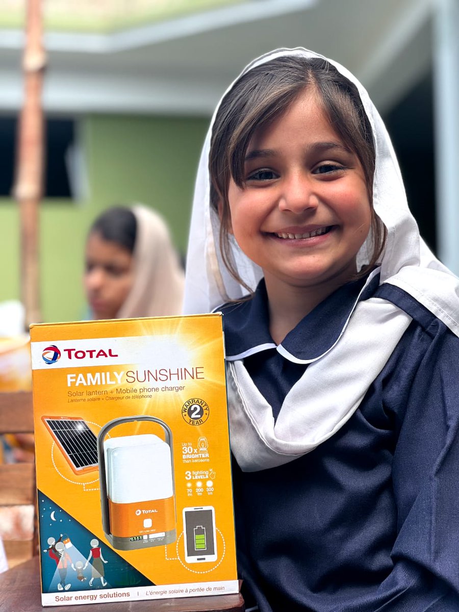 saboor_seema's tweet photo. Total Parco Pakistan, in collaboration with #TPPL_RayOfHope, donated bulbs to students in flood-prone areas.
#TOTAL_RayOfHope https://t.co/WK0GgUHBQo