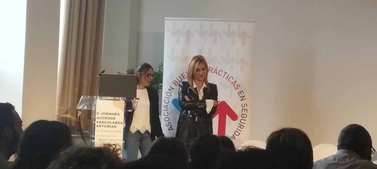 #IIJ
Seguimos aprendiendo en las jornadas, intervención magnífica de las compañeras