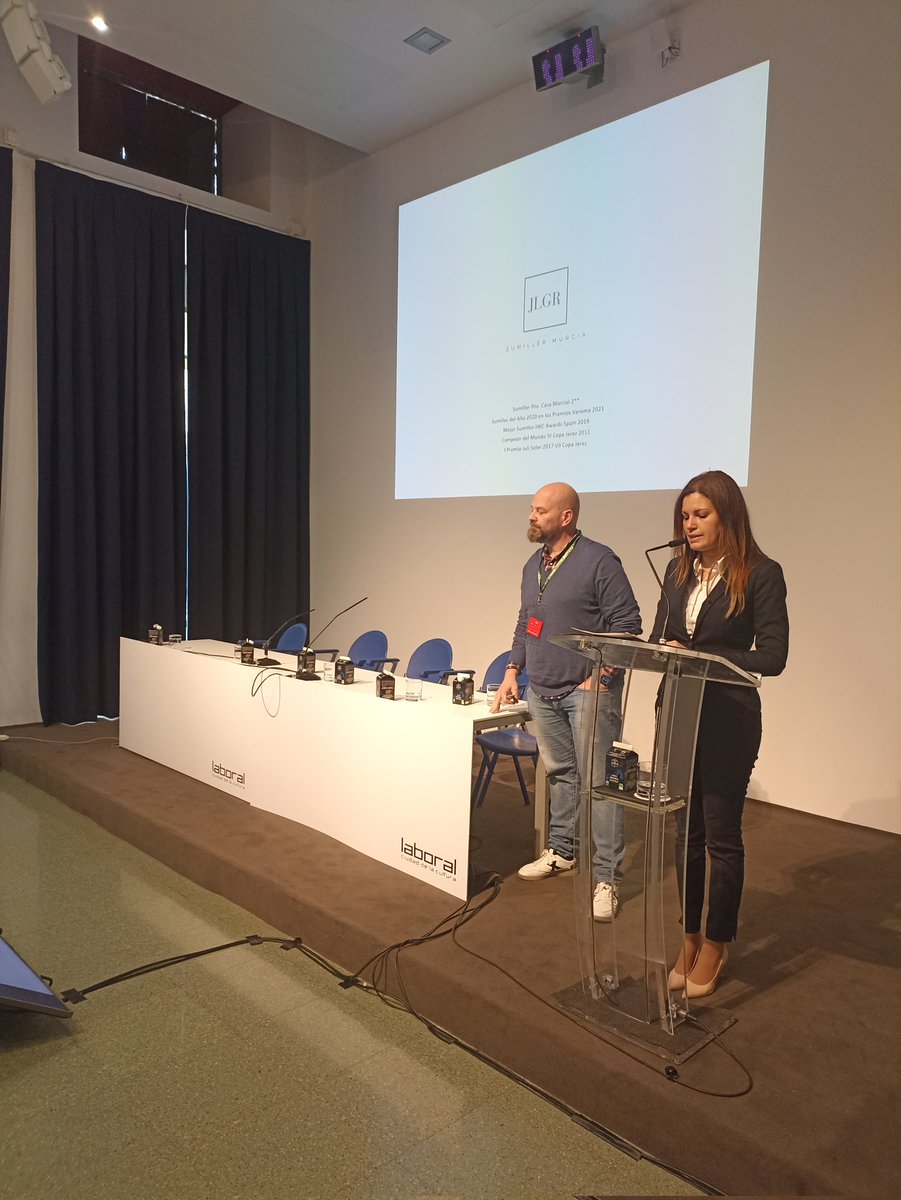 Empieza la segunda parte de la mañana con la ponencia de <a href="/Sumillermurcia/">Sumiller Murcia</a>