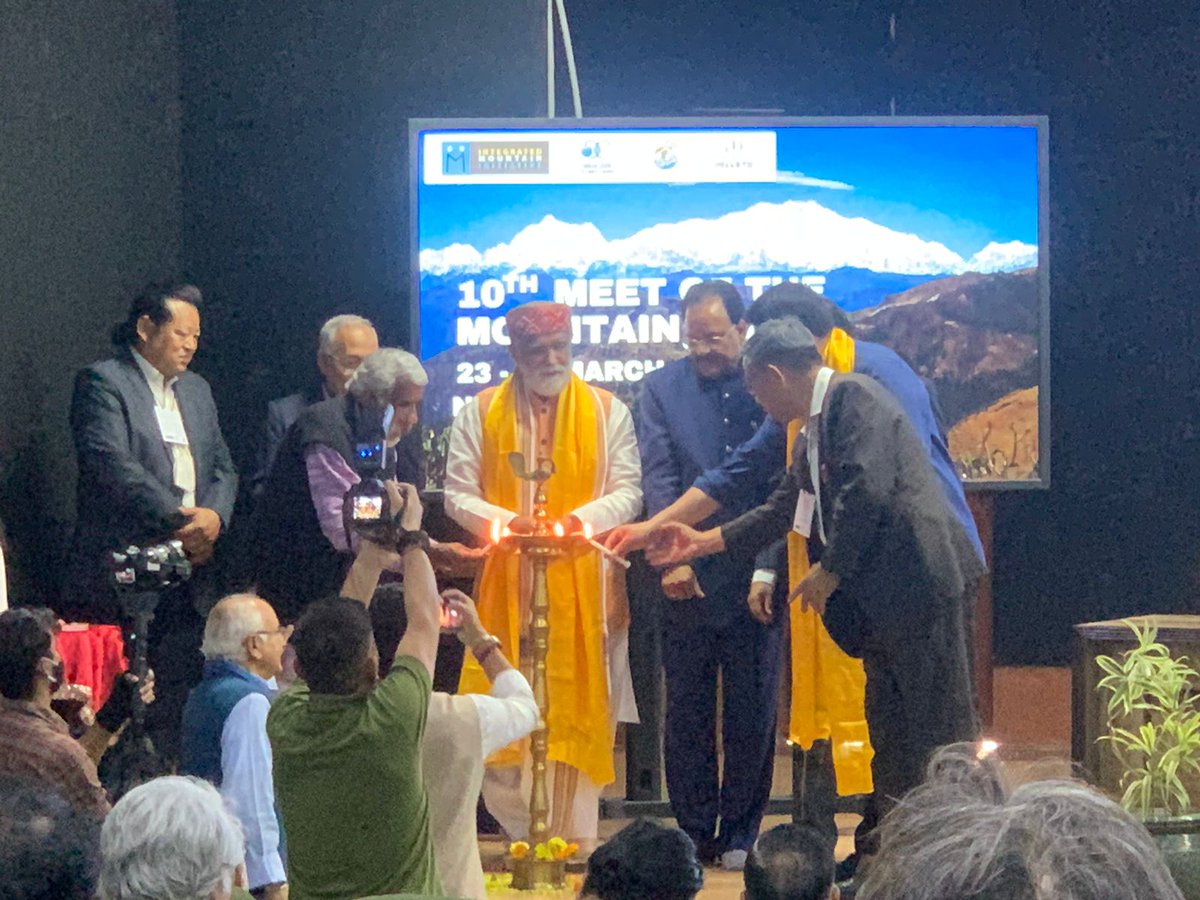 Integrated Mountain Initiative (@imi_info) on Twitter photo #MoMs off to a wonderful start with Hon'ble Ministers of State - <a href="/MoEFCC/">MoEF&CC</a> & <a href="/tourismgoi/">Ministry of Tourism</a> gracing the occassion with <a href="/tashi_gyalson/">Tashi Gyalson</a> as special guest. IMI members from the mountain states, partners and other dignitaries. Thank you for your presence <a href="/AshwiniKChoubey/">Ashwini Kr. Choubey</a> <a href="/AjaybhattBJP4UK/">Ajay Bhatt</a> #MoMs off to a wonderful start with Hon'ble Ministers of State - <a href="/MoEFCC/">MoEF&CC</a> & <a href="/tourismgoi/">Ministry of Tourism</a> gracing the occassion with <a href="/tashi_gyalson/">Tashi Gyalson</a> as special guest. IMI members from the mountain states, partners and other dignitaries. Thank you for your presence <a href="/AshwiniKChoubey/">Ashwini Kr. Choubey</a> <a href="/AjaybhattBJP4UK/">Ajay Bhatt</a>