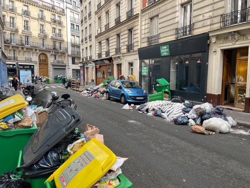 Saint Sebastien tweet media