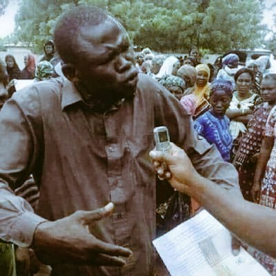Waziriibrahim_'s tweet photo. Me: explaining how I payed ₦1500 for the blue tick verification, but na only me dey see am...💔😩 https://t.co/KoslF3ML0G