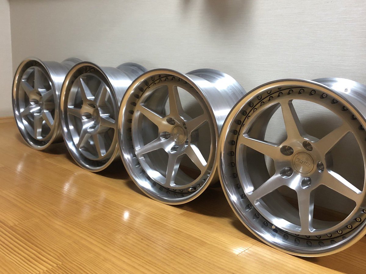 dmedeeee's tweet photo. 覇王フォージドが諸事情により取扱いが難しくなった今、オリジナリティを出したいのにとお嘆きの貴方へ！
時代はロシア！ロシアン鍛造！
領土奪還フォージド！
輸入まで責任を持って対応致します！
お見積もりはDMまで‥ https://t.co/4HTfu6UNSY