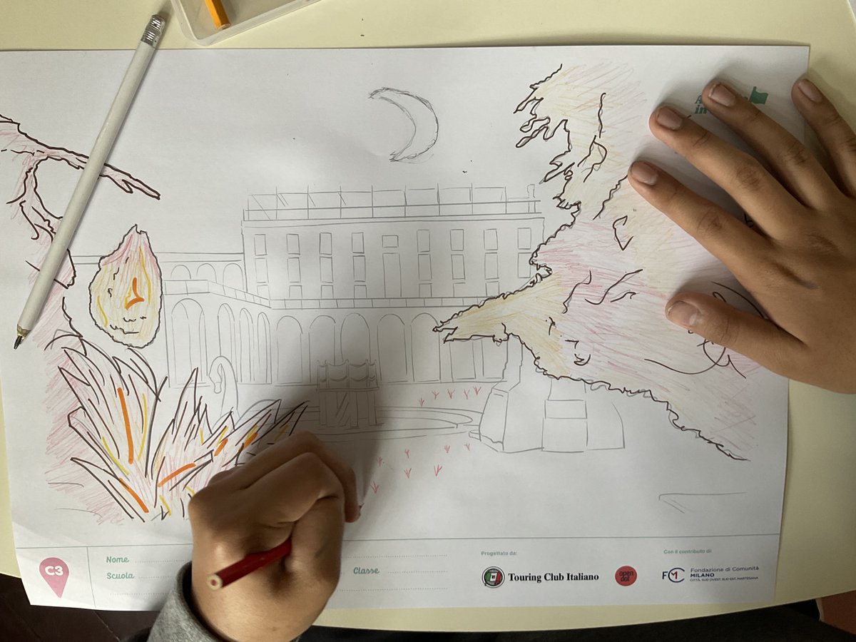 La Triennale del futuro immaginata dagli alunni della 1A della scuola Thouar-Gonzaga è circondata da una rigogliosa e colorata vegetazione. #archivioinviaggio #touringclubitaliano #FondazioneComunitaMilano #Bando57