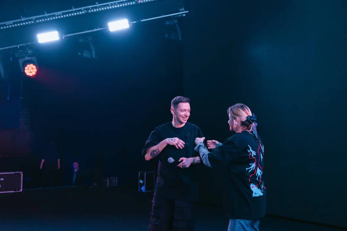 растешь, легендарная. во всех проявлениях. с праздником.