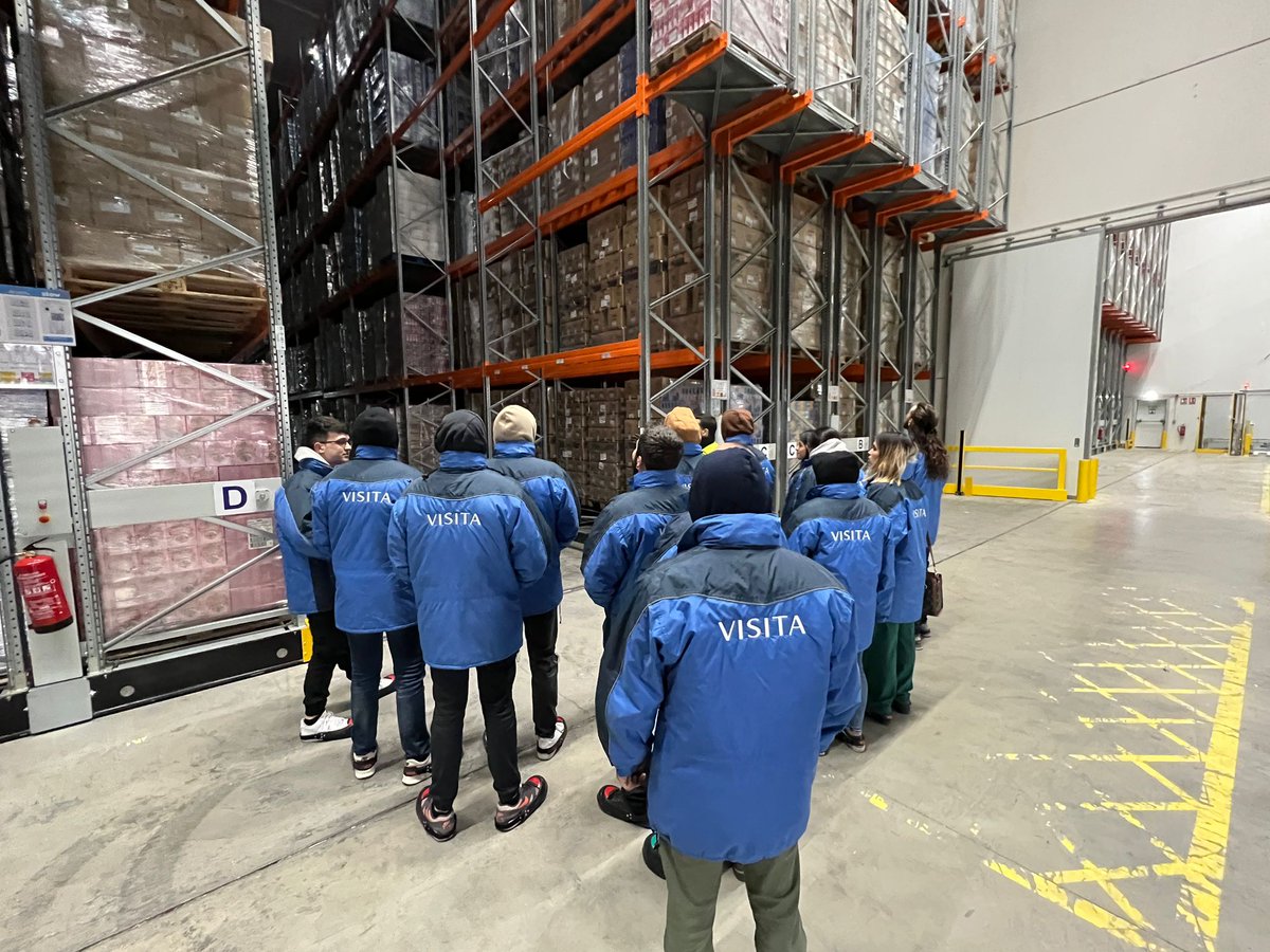 STEF con la #FPDual
🚀 Hace unos días, en STEF Alcalá organizamos una visita con los alumnos del Grado Superior de #Transporte y #Logística del <a href="/iesClaraDelRey/">IES Clara del Rey</a>. 🎯 Colaboramos con este centro desde el 2019 para dar impulso a la incorporación de alumnos en modalidad de #FPDual.
