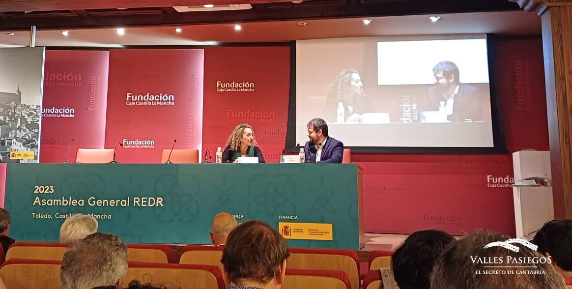 🎙️ Turno para Alexis Lebrat, gerente de <a href="/leader_france/">Leader France 🇫🇷🇪🇺</a>, que explica como nació la Agenda Rural Francesa y el recorrido que lleva hasta nuestros días.
Francia ostenta en la actualidad la presidencia de <a href="/ELARD_aisbl/">ELARD aisbl</a>