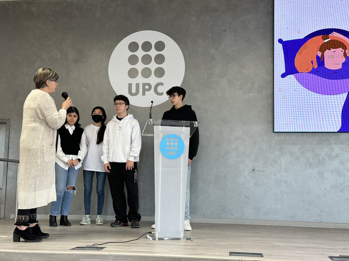 nadal_ivan's tweet photo. Avui es fa el tancament del 2n trim del #ProgramaRCS en col·laboració amb l’@IBECBarcelona. S’ha treballat la qualitat de la son amb Sleep Pos. 13 projectes de l’@ICarlesVallbona s’han presentat, juntament amb els centres @INS_Pla_Marcell @INSACumella @INSDperramon @neusheras https://t.co/gWokKlB8zj