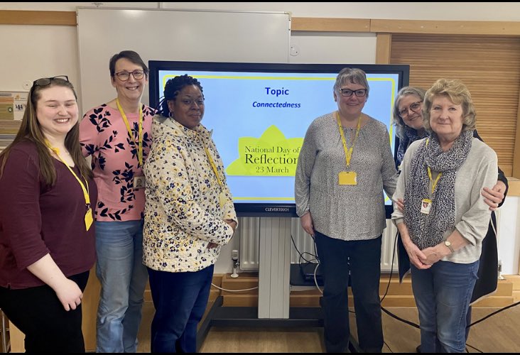 We had a lovely Volunteer Forum here at the Newcastle Hospice this week, we talked about the theme ‘Connectedness’ in anticipation of today’s #DayOfReflection and it was a fantastic opportunity to connect with each other and reflect on our experiences over the last few years🌼