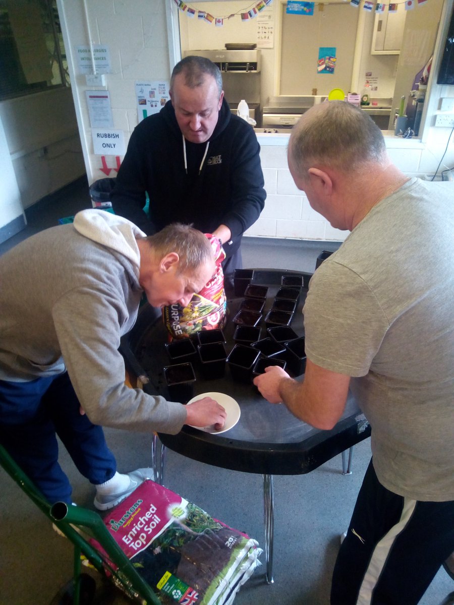 Gilfach Goch CA tweet media