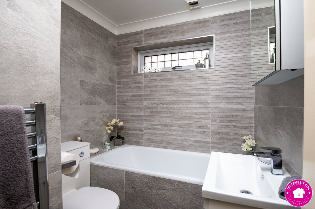 💷 #ForSale £550,000 - £600,000 
📍#Romford 🏡 #Freehold🌳 #Havering Borough #essexhomes #rm7 #crossroad #essexproperty