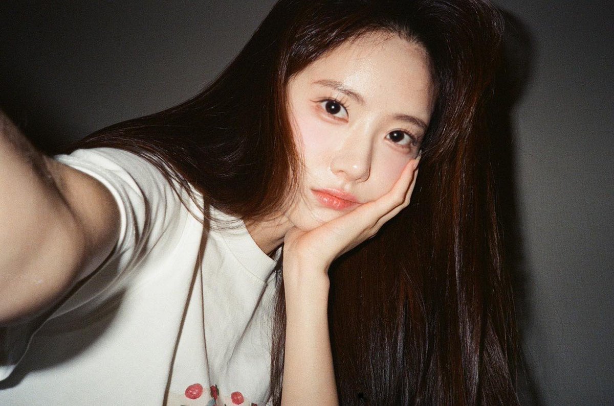 국제강아지날에 강아지가 셀카 올려줌 😱