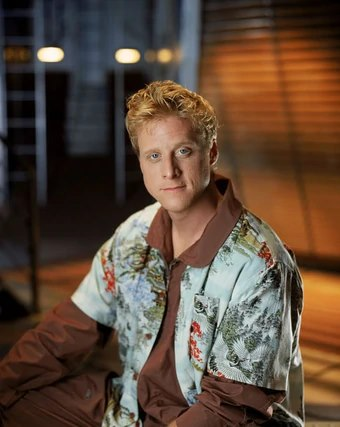 \"I\m a leaf on the wind, watch how I soar.\"

Happy Birthday Alan Tudyk. 