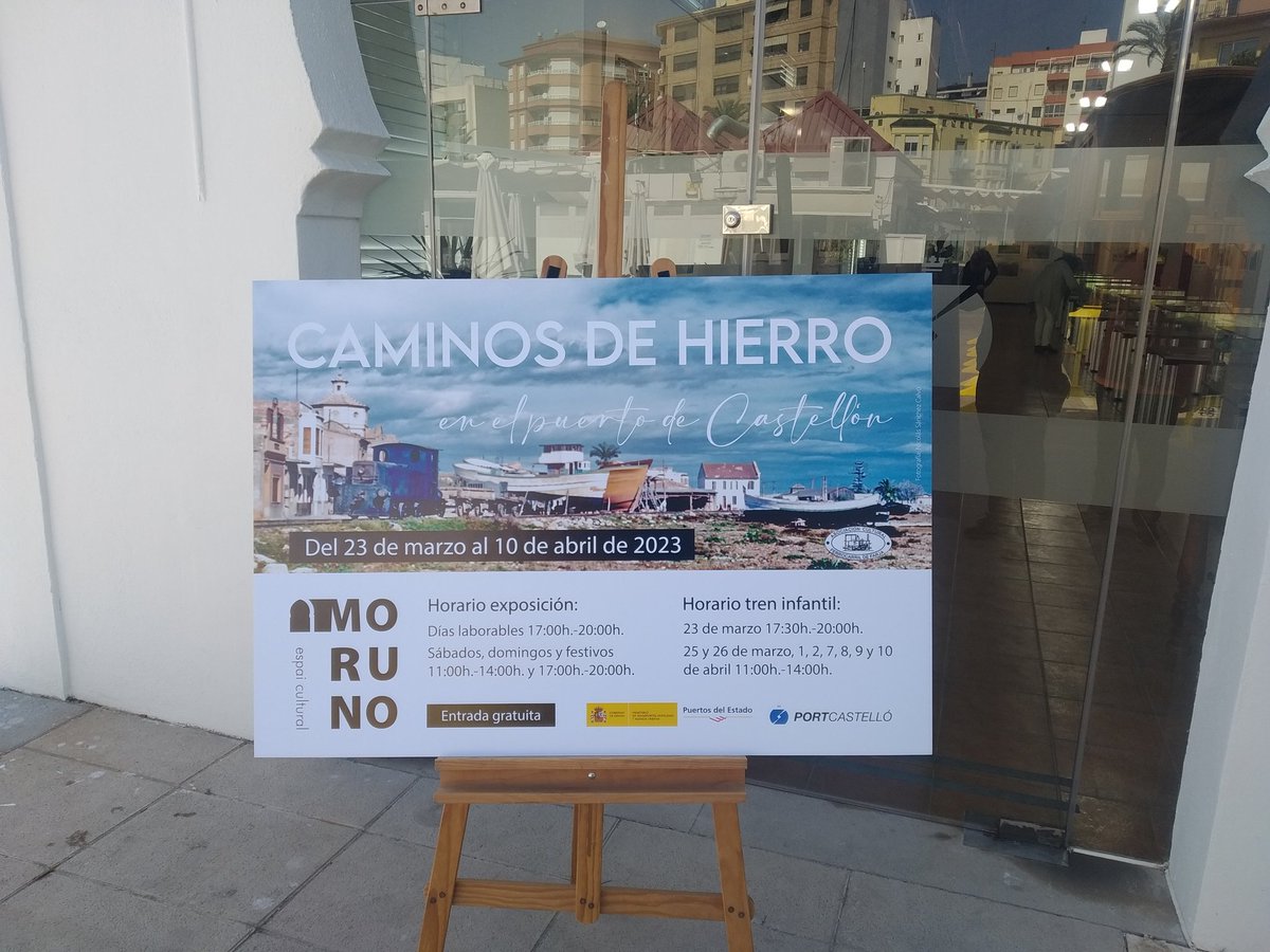 FrancisQuiquet's tweet photo. Esta tarde en el espacio cultural del Moruno en el Grao de Castellón exposición CAMINOS DE HIERRO.
#portcastello #plazadelmar #PortCastello #GraodeCastellon #exposición https://t.co/NtRQakzdpH