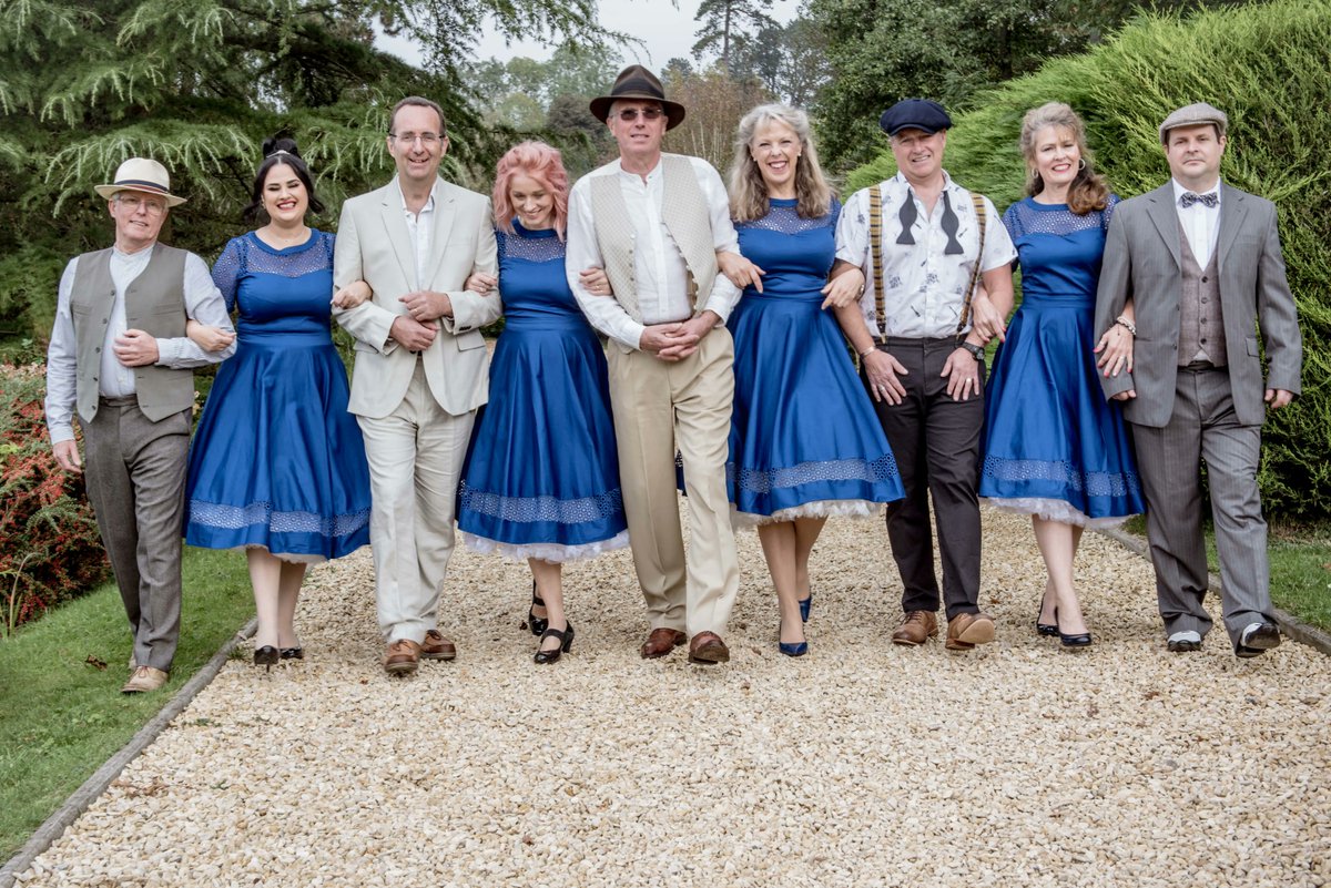 dropthatrecord's tweet image. Make the most of your photographer’s time while you have them. 

Plan your photo shoot, use different locations and costume changes to save time and money...