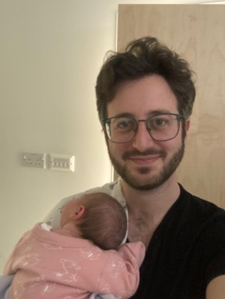 There is only one situation in which I'm glad to be in a Labour Ward, and this is very much it. 💝