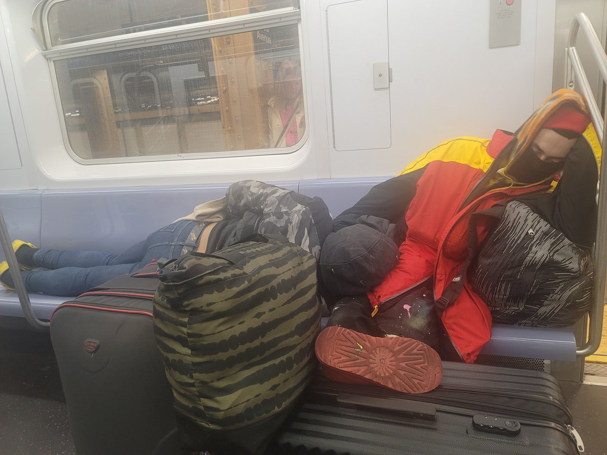 Piper010177's tweet photo. Shared via #MyTransitNYC https://t.co/3tvk9e58wk  So this is what I encounter everyday on the #4 Line @ Utica Ave.  Meanwhile NO transit worker says anything to them they clean around them car #7131 Just DISGUSTING https://t.co/zqh5W1iM3r
