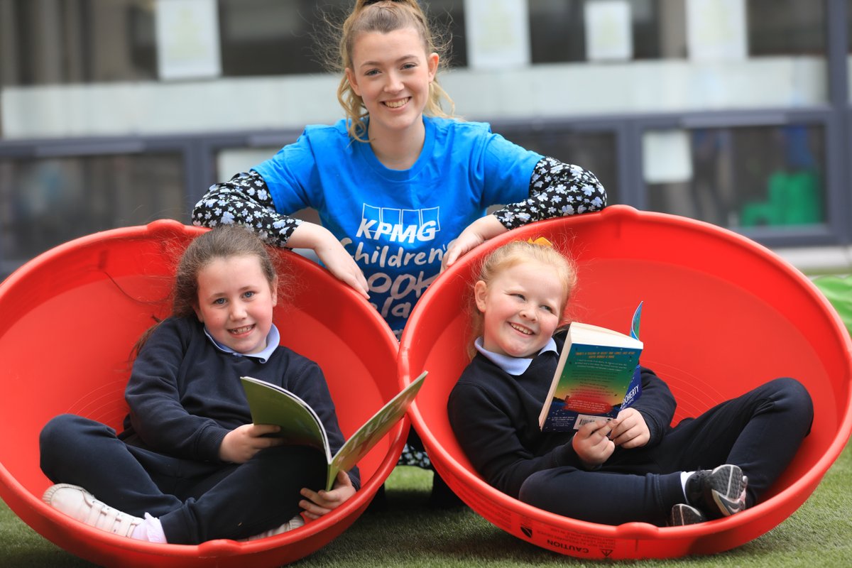 Do you have a young reader in your life who has a passion for books? Nominate them for our #ReadingHero Award ahead of 26 April and be in with the chance to win great prizes for them and their school. Learn more: ow.ly/IrcJ50NpWOS