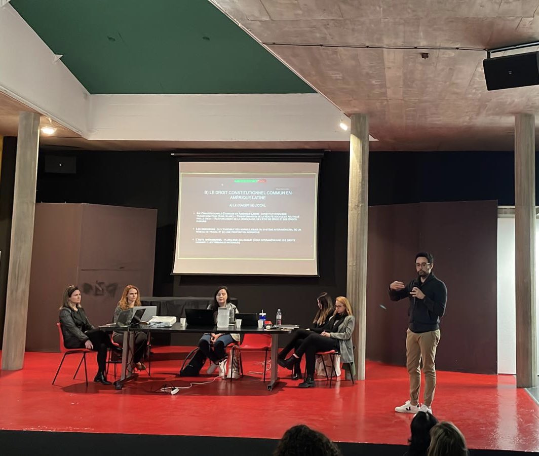 sandrogorski's tweet image. Terça-feira, falei um pouco sobre a minha tese de doutorado, no Séminaire de recherches da Maison du Brésil. A minha pesquisa aborda a da devida diligência em matéria de direitos humanos e a construção de um direito comum na América Latina. #BizHumanRights #iccal #duediligence