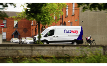 FranchisesIE's tweet photo. The @fastwayireland franchise, the leading independent delivery network in Ireland, has announced that it has once again scooped the “Courier Company of the Year” award, at the 2023 Irish Logistics and Transport Awards.

➡️ https://t.co/Le6pA420CF https://t.co/nrT4pwbJ9E
