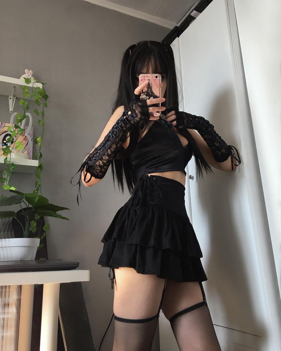 Cyberkiitty___'s tweet photo. #catgirl  #thighlights #gamegirl #Egirls #animewaifu #aesthetics #cute #CuteGirl #bunnyears #catgirl  #manga #thigh_highs #anime #animegirl #PedroPascal #DEATHNOTE #misaamane #cosplay #cosplayergirl #cosplayer https://t.co/89RfFEXLXE