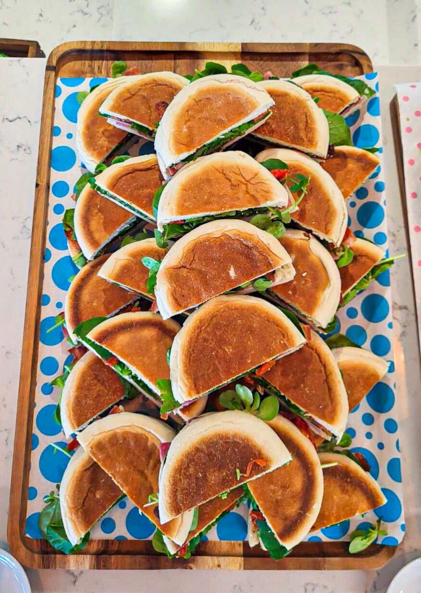 EatFooditude's tweet photo. Our breakfast sandwiches: delivered directly to your Dublin office from our central production kitchen 🥪🔥😋

#dublinfoodie #contractcatering #officebreakfast #dublin https://t.co/IwkaoOKbby