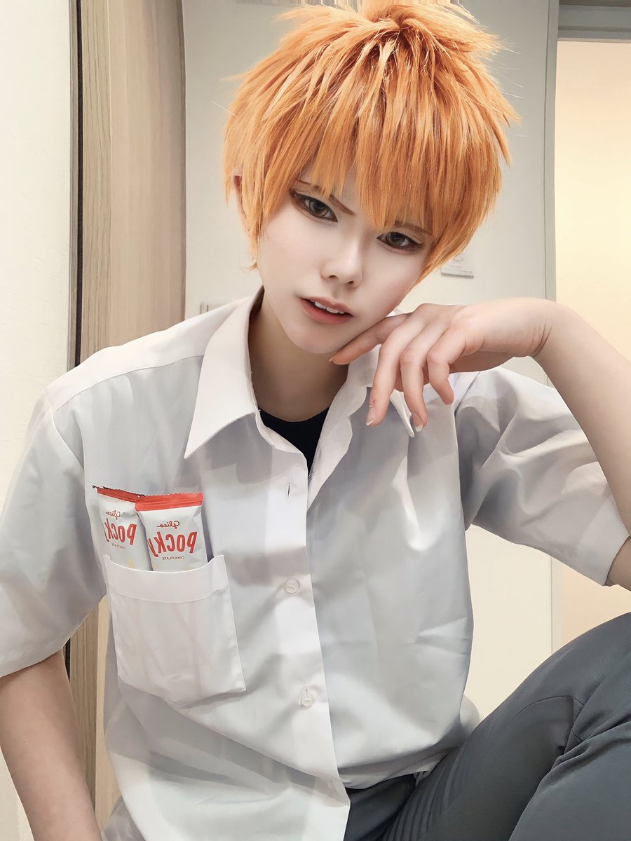 ※cosplay※
【BLEACH   黒崎一護🍓】

…………
好きが理由で持ち歩くなら
　　俺だってチョコレート持ち歩くぜ
　　　　　　　　　　　　　　…………