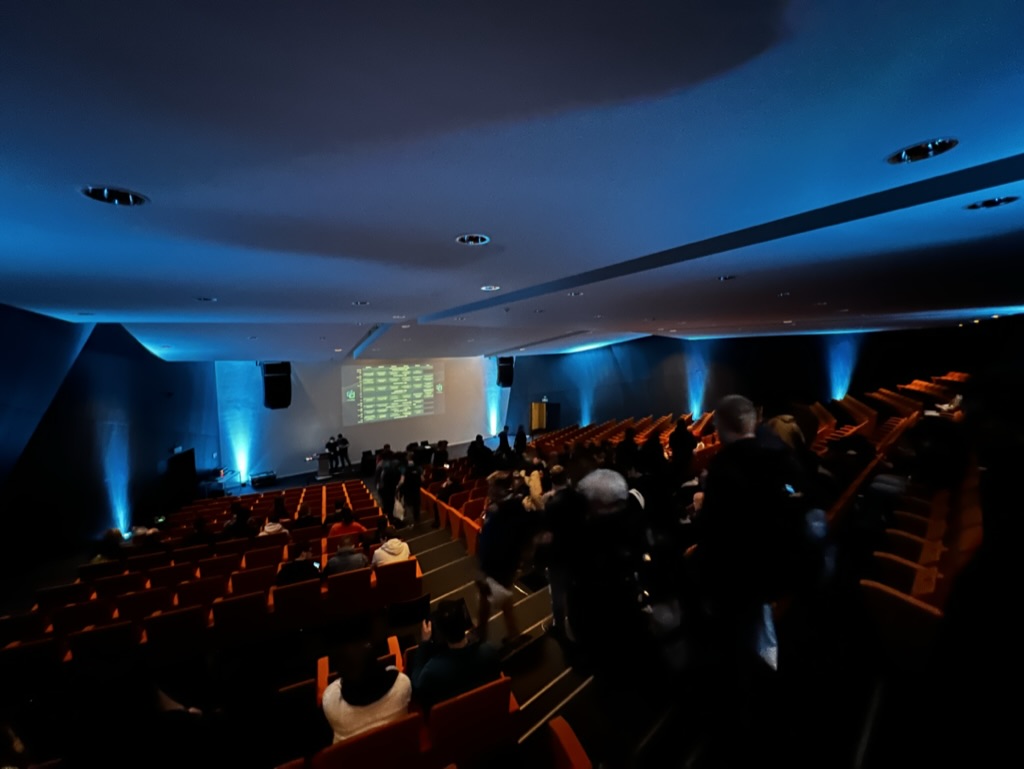 SpeakerRepeater's tweet image. Shared by @bramus: Talk 2 also done. This one was about all new things that have recently landed of soon will land in CSS.

#DevDay #PublicSpeaking #ChromeDevRel #Interop2023