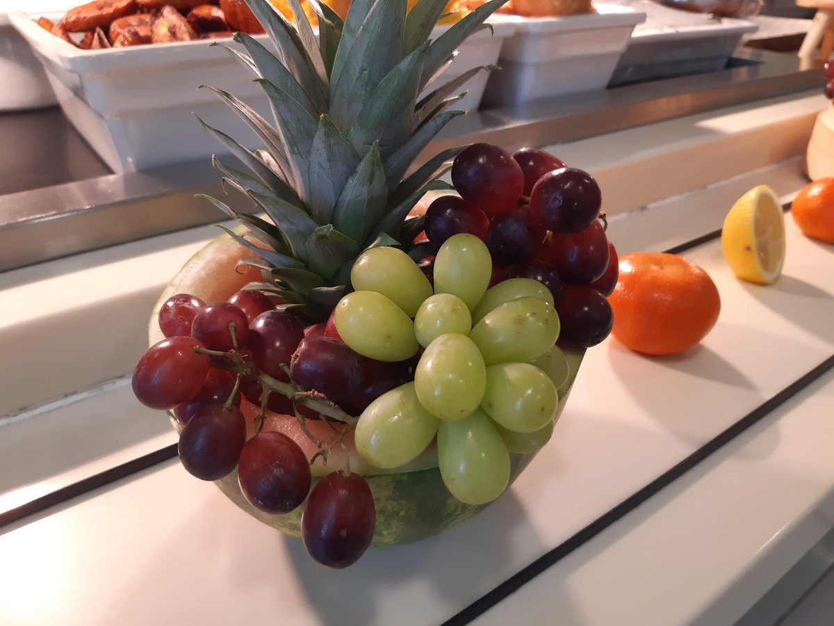 EliorRoyalLond1's tweet photo. #CaribbeanDream #ThemedMenu #ChefJuan #Delicious @RoyalLondonHosp @eatwellelior https://t.co/KjeETT13e3
