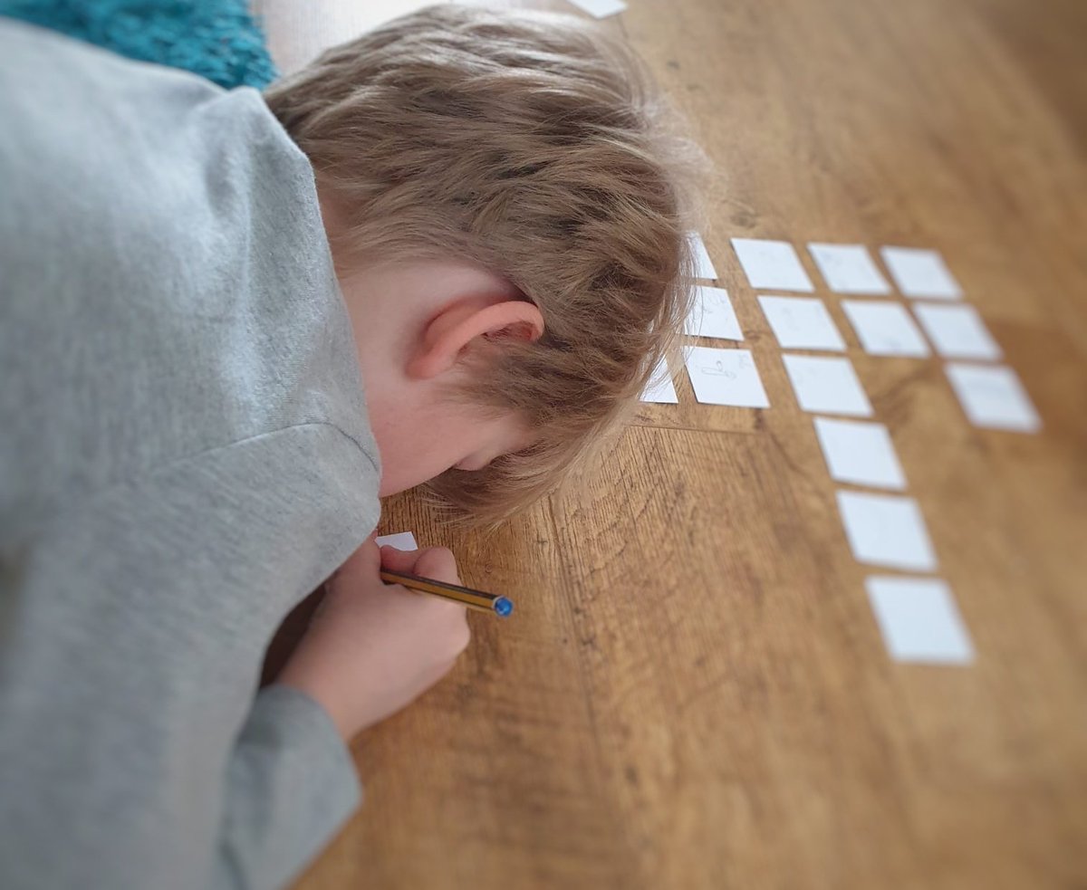 foulplaygamers's tweet image. We found a photo of when Mason was first designing Puffin Rush over two years ago!
Tiny boy with short hair and big ideas!