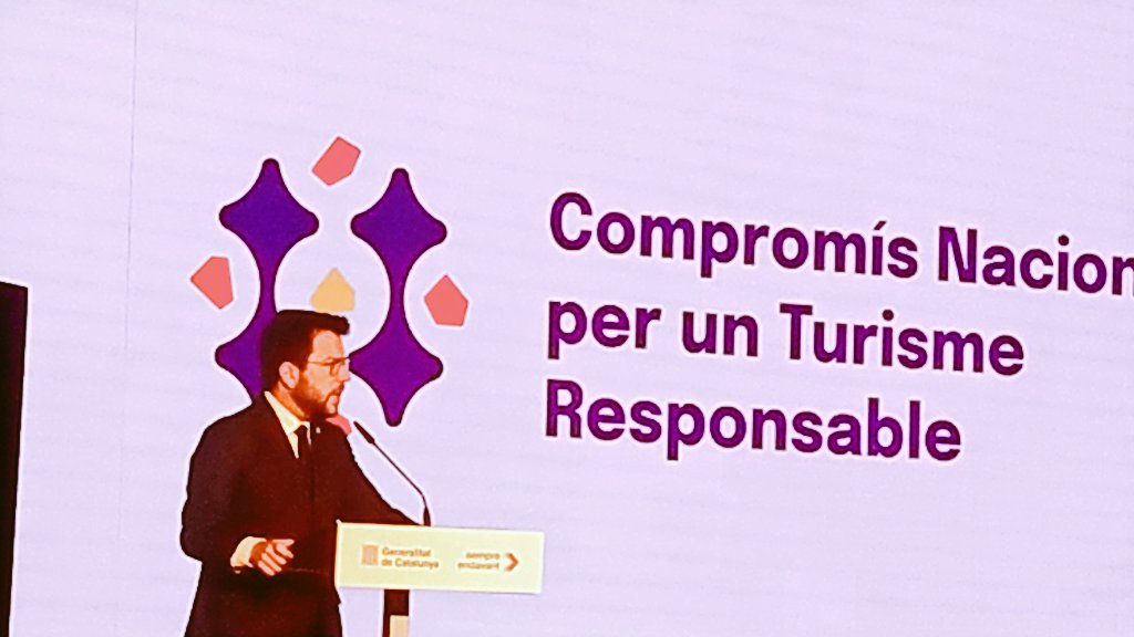 OliviaFontela's tweet photo. El turisme que volem: amb compromís medioambiental, inclusiu i més just socialment. 
Menció especial a LES que hi treballem al sector. Bravo!!
#compromisnacional @AgenciaCatalana @escapadarural https://t.co/i5MPQpQHdS