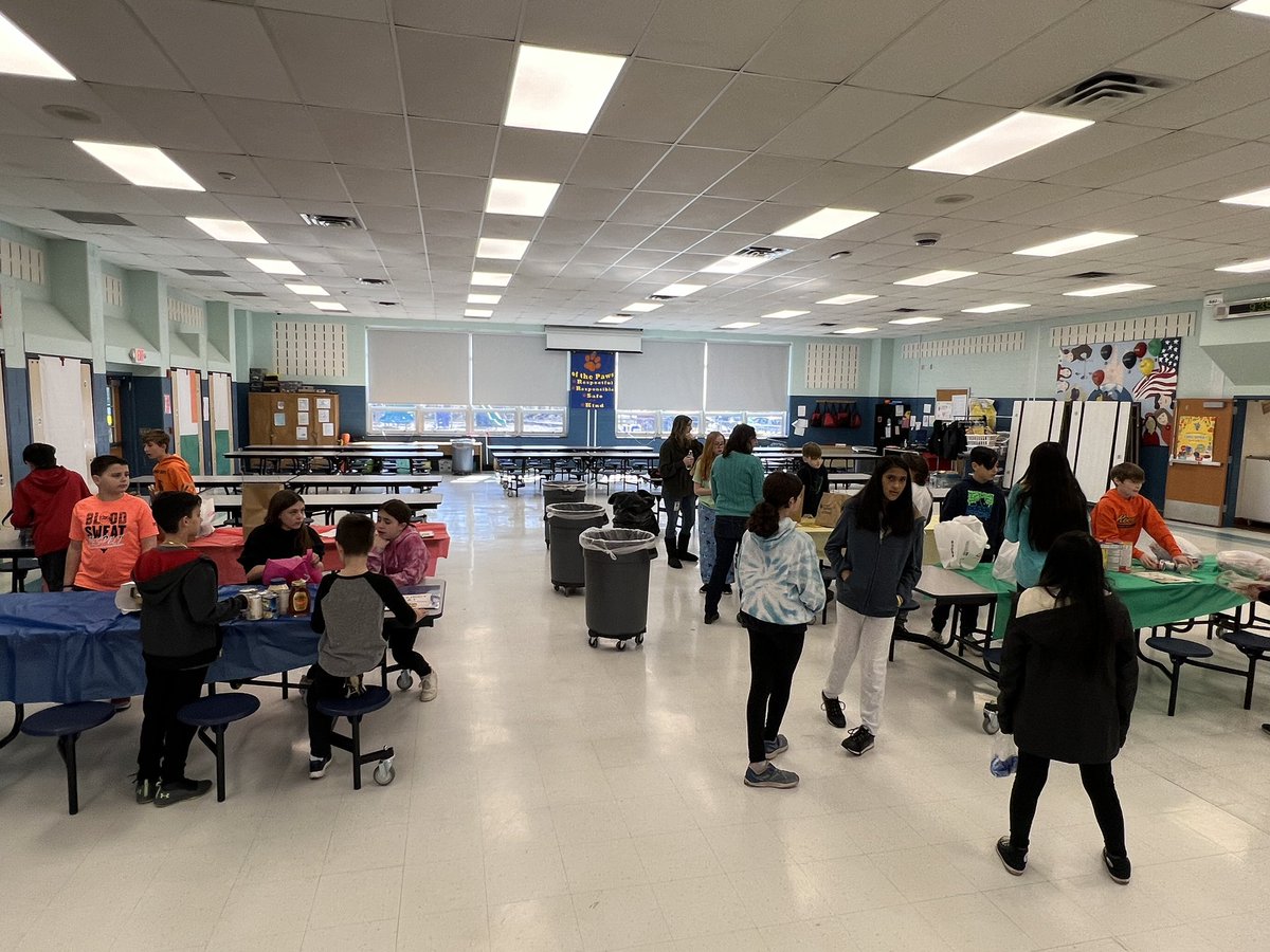 Lauren Creech tweet media