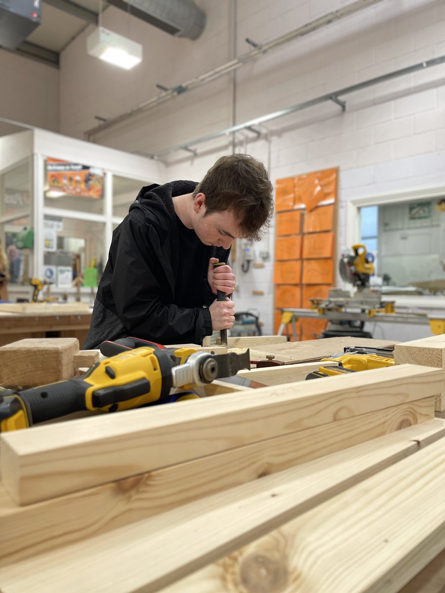 RH_Construction's tweet photo. We are attending the Cheshire Skills competition today with four of our students, early days but it looks like a good start #skills #tradespeople #construction #reaseheath https://t.co/JbrxrHnyH3