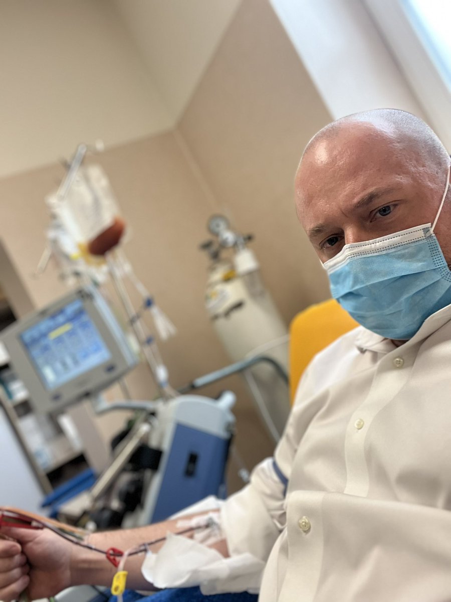 JacekSiewiera's tweet image. Dziś byłem dawcą haplo-przeszczepu szpiku. Pomimo 40 milionów potencjalnych dawców, co 5 pacjent nie znajduje zgodnego „blizniaka”, a jedyną szansą na przeżycie staje się dawca spokrewniony. Rejestrujmy się! Niedogodności związane z transplantacją to nic, gdy ratujemy życie.#DKMS