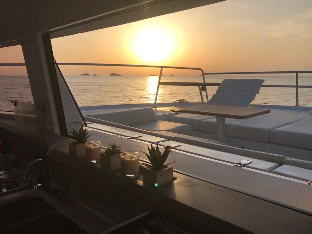 CatamaranCenter's tweet image. Nueva flota de charter para 2023 - mailchi.mp/54ad51d07666/n… #catamaran #catamarancenter #yachts #yachtlife #likesforlike #yate #catamarancruise #balicatamaran #portginesta #instagood #barco #topbarcos #ibiza #charter #charterspain