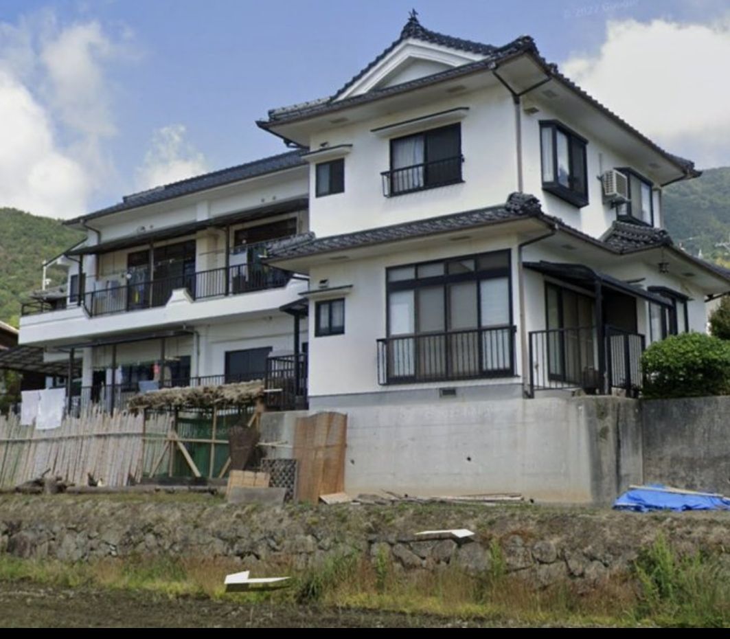 cds_ylh's tweet photo. @FNN_News #呉市川尻町猫惨殺事件
#川尻町久筋１丁目 生駒
#猫虐殺犯罪者逮捕
#生駒慶伍２４才逮捕
#刃物所持危険人物
#動物虐待動画配信
#広島県警 https://t.co/YBSqToIVEz