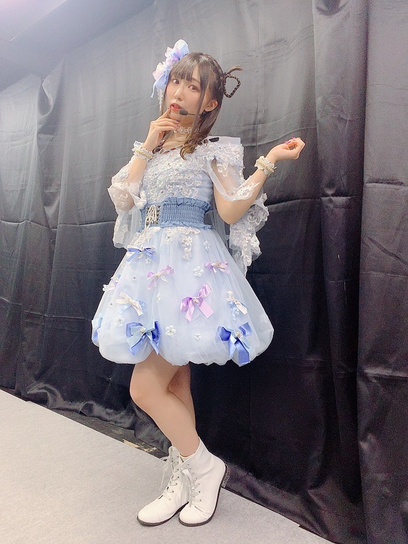 鈴木愛奈　ステッカー 鈴木愛奈 オフィシャルサイト