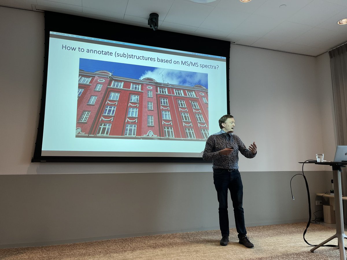EvaKontou2's tweet photo. Final presentation today at @WUR NPLinker eScience workshop from @jjjvanderhooft about super interesting tools developed by his team! https://t.co/rpNeezrrxe