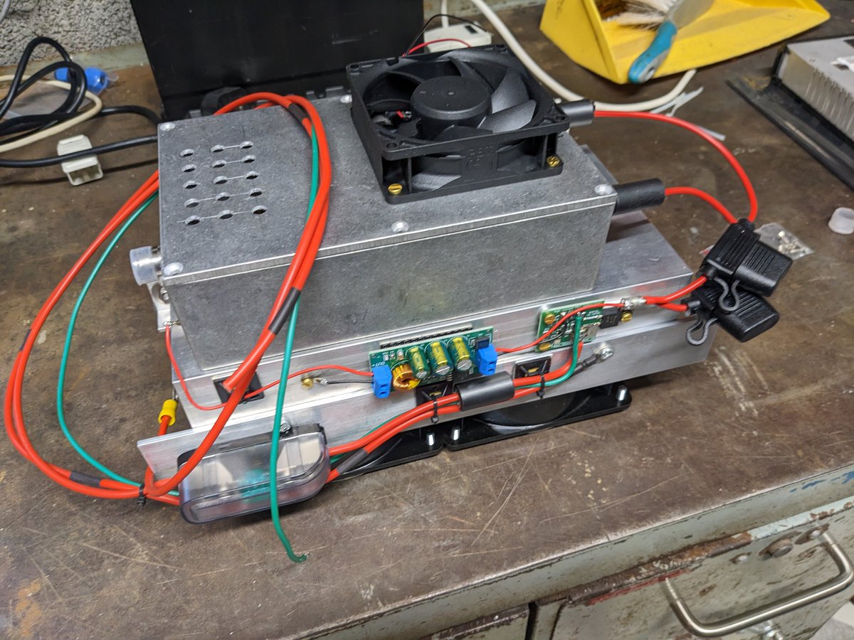 g0lbk's tweet photo. Finished! With more cooling than Drax power station..Fitting into the weatherproof box over the next couple of days. #eme #w6pql https://t.co/SktwInZXm4