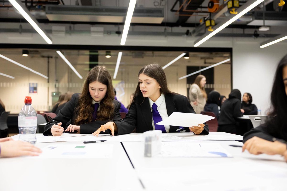 SheCanEngineer tweet media