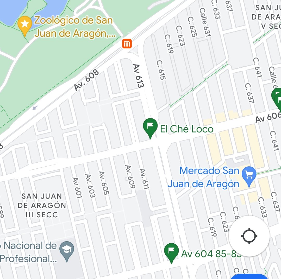 ¿Cómo sabes qué un automovilista nunca ha leído el reglamento de tránsito? Cuando van 2 ciclistas bien en un carril y les gritan ¡ÉSTA NO ES CICLOPISTA! y alcanzas a decirle LEA EL REGLAMENTO y que se vaya haciendo su berrinche.
<a href="/andreslajous/">Andrés Lajous</a> <a href="/fchiguil/">Francisco Chíguil</a> cerca del Bosque de Aragón