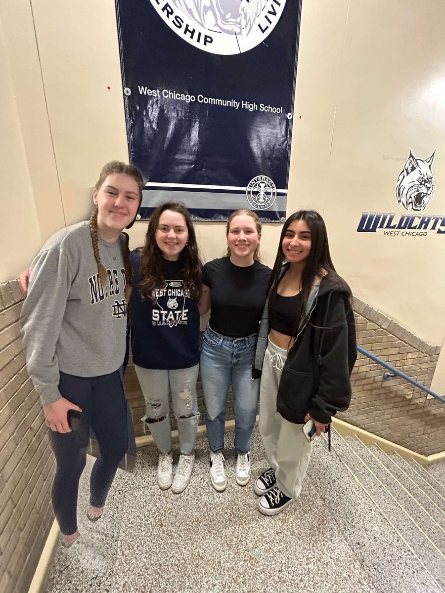 Room #1!!!!!!! <a href="/WEGO_Softball/">West Chicago Softball</a>