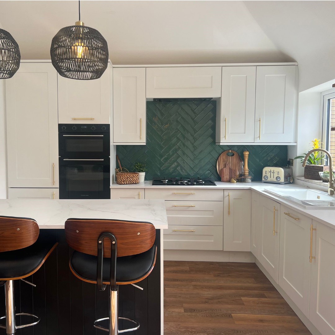 AvantiKB's tweet image. Take a look at this amazing ‘before and after’ kitchen transformation.

Complimentary design appointment: avantikb.co.uk

*Buy now - PAY NEXT YEAR

#kitchen #modernkitchen
#glosskitchen
#contemporarykitchen
#home

*Conditions apply… avantikb.co.uk/finance/