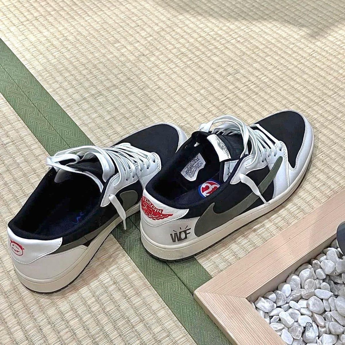 Travis Scott x Air Jordan 1 Low Utopia sample in Tokyo 👀