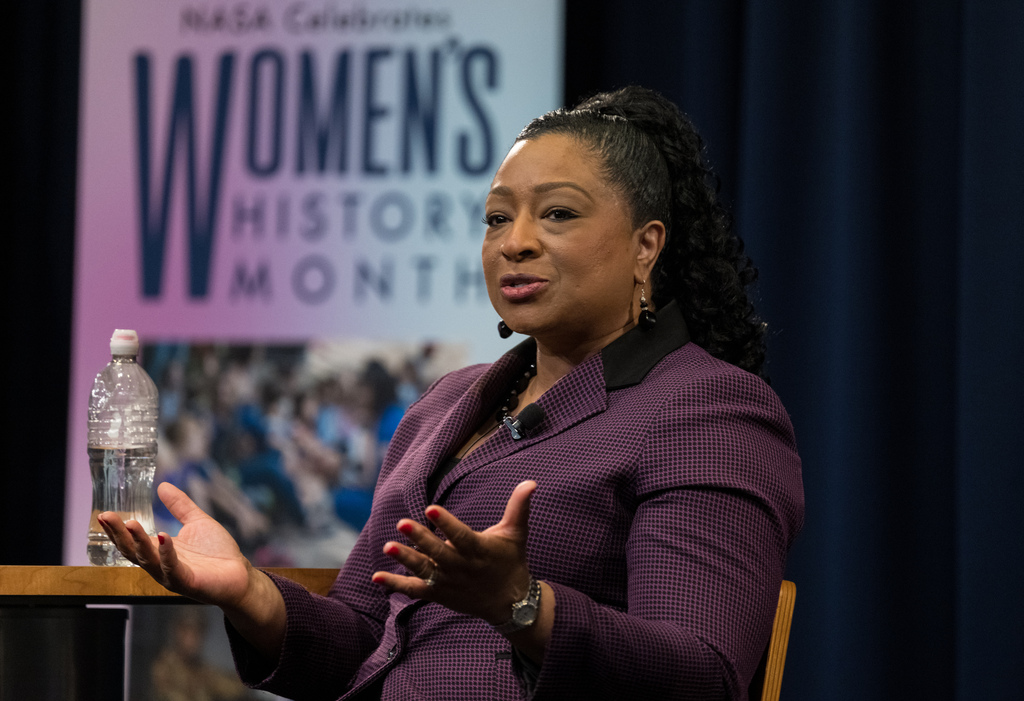 zengivenhere's tweet photo. Celebrating Women in STEM via NASA https://t.co/SQbszxwKiI https://t.co/c3DTmVt54L