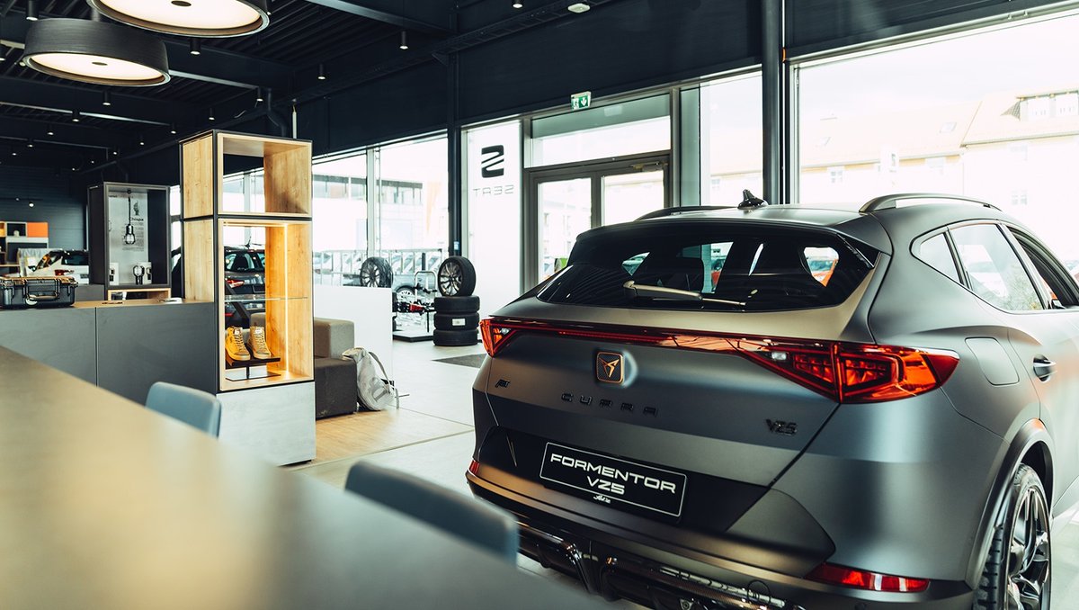 Wir freuen uns, Ihnen unser neues Zuhause für Cupra-Fahrzeuge zu präsentieren, das speziell für Sie entworfen wurde.⁠ Entdecken Sie die Welt von Cupra im neuen Cupra Standort des Autohaus Seitz in Kempten. Wir freuen uns auf Ihren Besuch in der Ludwigstr. 78a, 87437 Kempten.
⁠