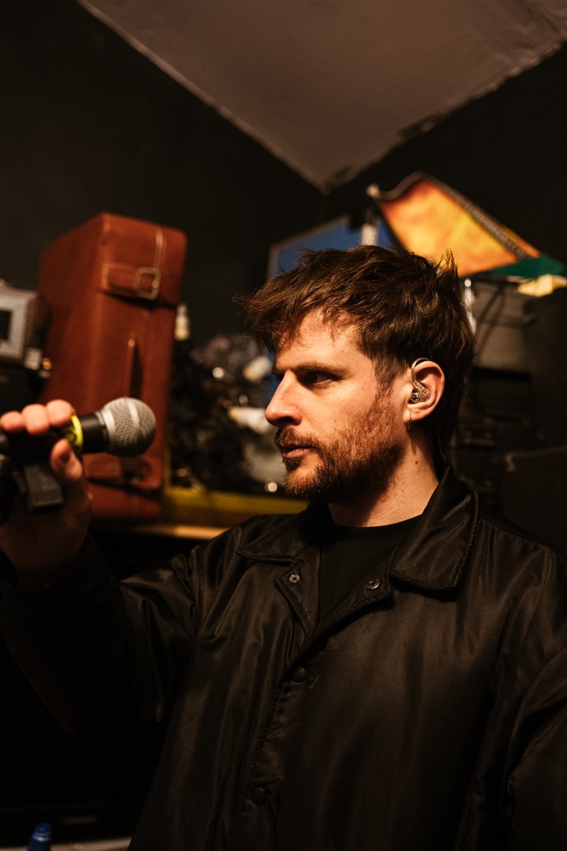 Future Lows tweet media