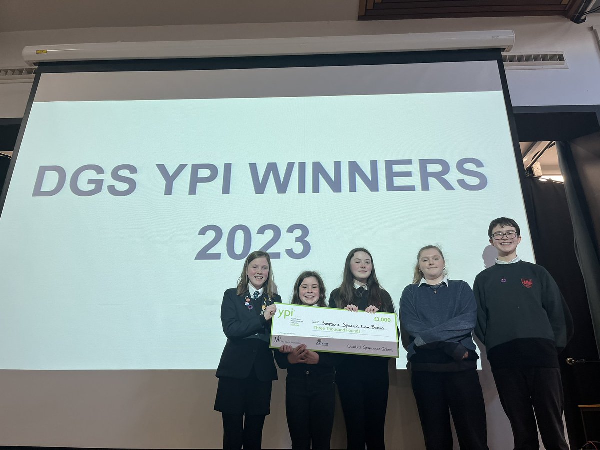CSlowther's tweet image. A huge congratulations to our winning @ypi_scotland team- Austin, Caitlin, Eva, Lauren and Lily. There incredible and emotional presentation means that Simpsons Special Care Babies will be receiving £3000! #RISE