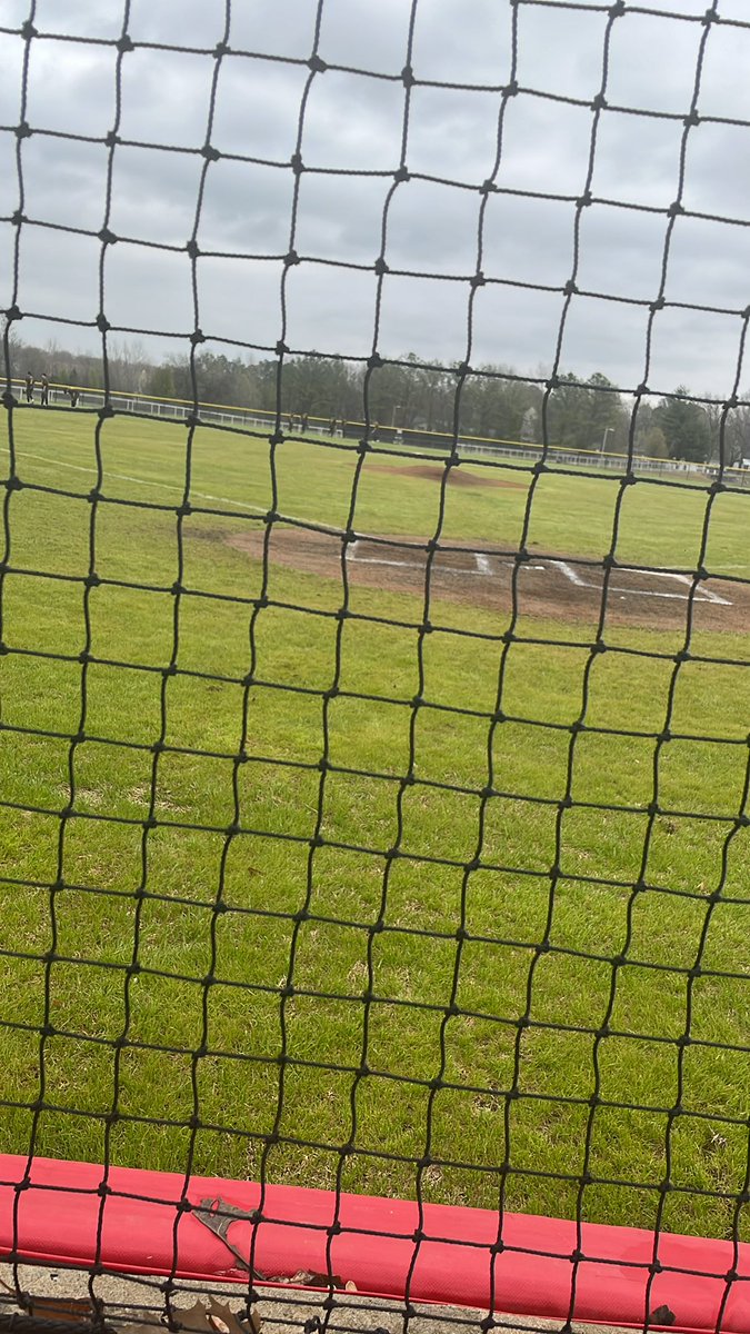 VianHSBaseball's tweet photo. Got a game in before the rain today at the Stilwell Festival. Beat Checotah 16-1! #Wolverines https://t.co/xMJyrZPVGu